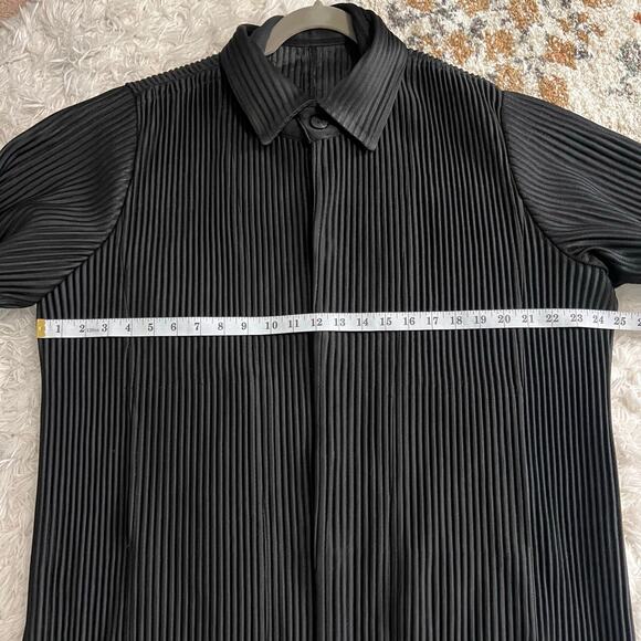 Homme Plisse Issey Miyake Black Pleated Snap Front Jacket Size 3 - Picture 9 of 11